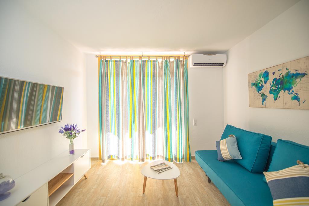 Ona Internacional Apartments Cambrils Oda fotoğraf